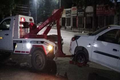 Manjeet Towing Services, Best Car Towing Service In Panchkula, 7 Top Car Towing Service In Panchkula, 24 Hour Car Towing Service In Panchkula, Car Towing Service near me, Car Tochan Service In Panchkula 